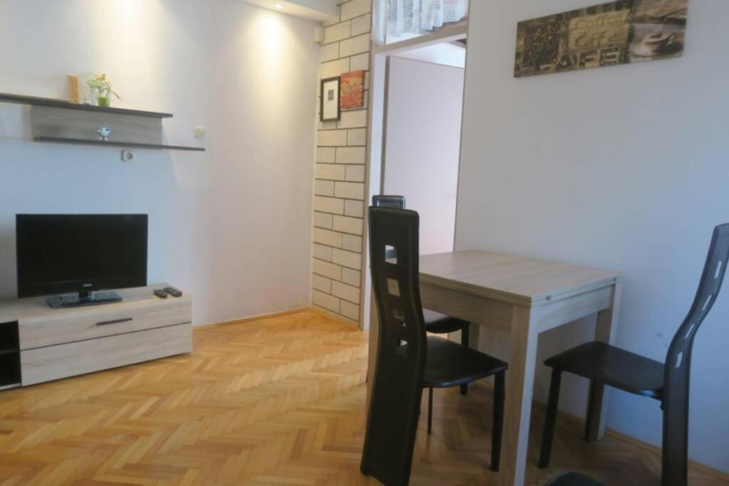 Cozy Apartment Alma, Two Steps From The Sea Medulin Extérieur photo
